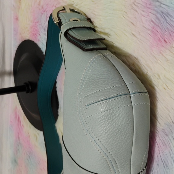 Authentic Coach Y2K Small Blue Pebbled Leather Shoulder Bag - Picture 8 of 16